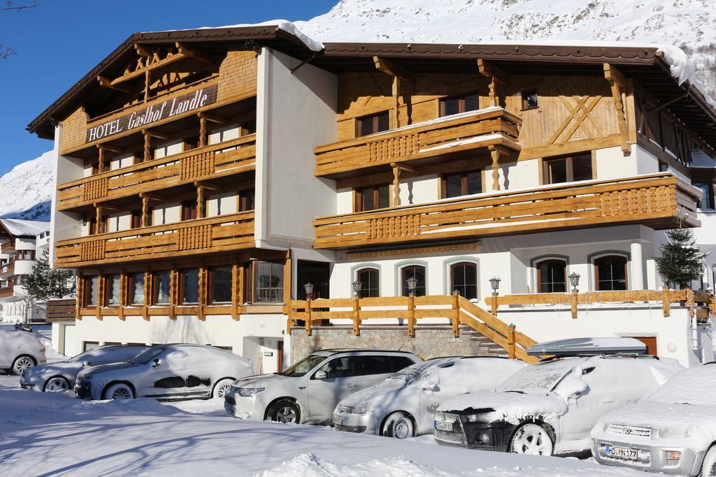 Hotel Landle Гальтюр Екстер'єр фото